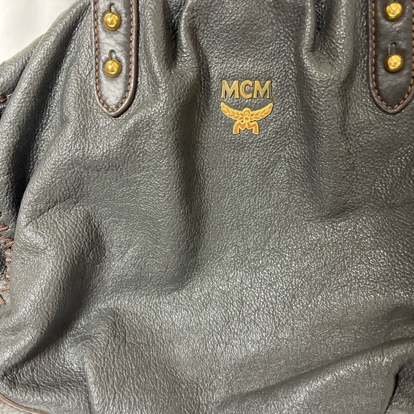 MCM Black Leather Women's Bag, EUC, COA, so soft, 13x9x4”, great interior - Picture 7 of 14